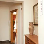 In Near Lift & Sauna 萨尔巴赫