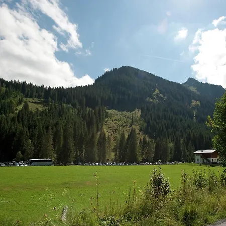 شاليه In Near Lift & Sauna *