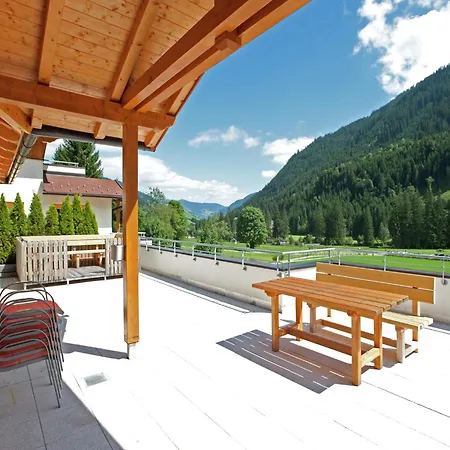 In Near Lift & Sauna سالباخ هينترغليم